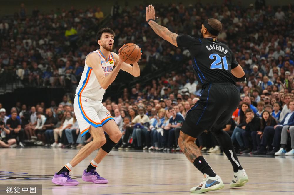 很多球迷甚 很多球迷甚