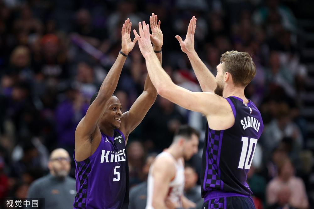 守和快速的 守和快速的